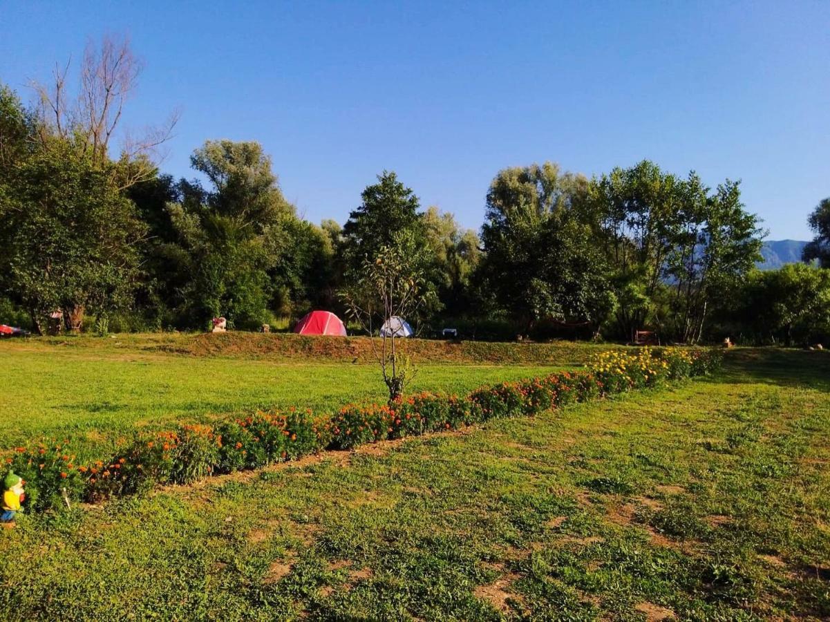Camp Podkraj Hotell Virpazar Exteriör bild